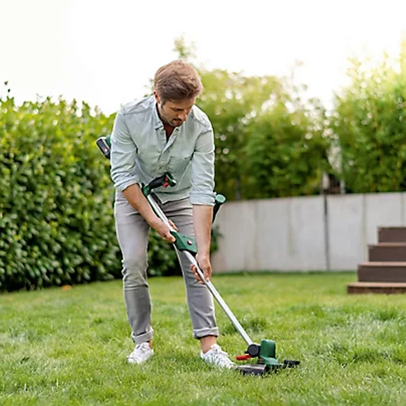 Coupe-bordures BOSCH UniversalGrassCut 18V-260 sans-fil avec 1 batterie 2,0Ah - Image 7