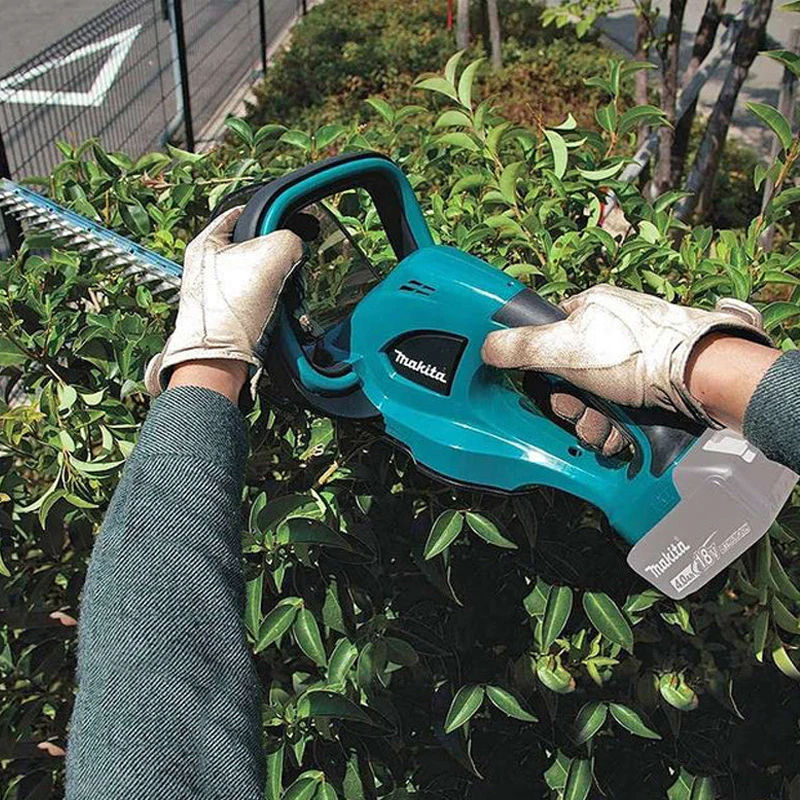 Pack 2 outils MAKITA Jardin 18V LXT DLXRT03 (DUB185Z + DUH523Z + 2 x 5Ah + DC18RC) - Image 9