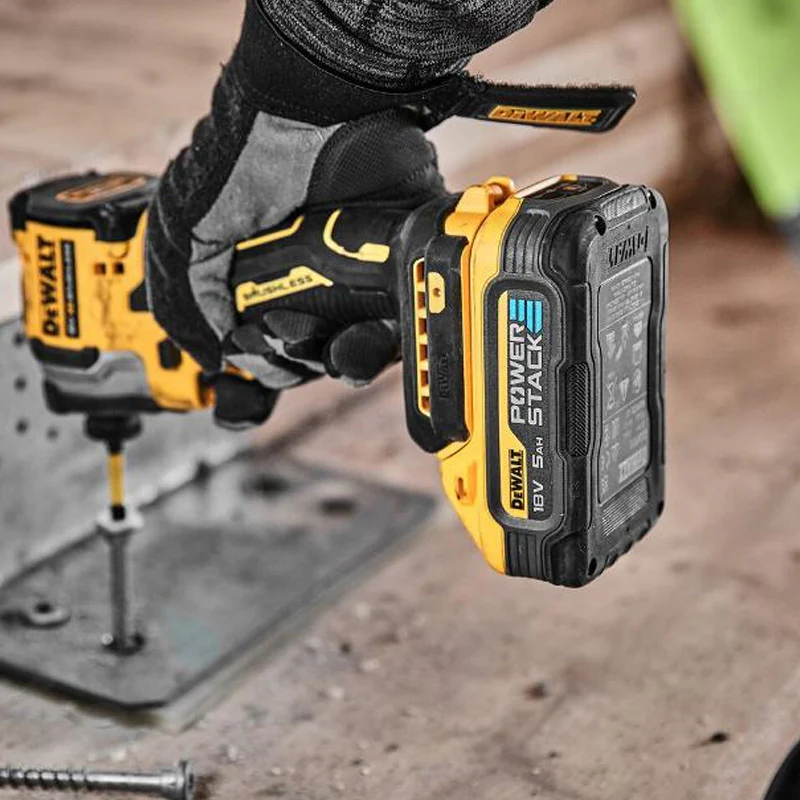 Pack 2 Outils Brushless DEWALT DCK2052H2T-QW XR 18V - Perceuse Percussion DCD999 + Visseuse à Chocs DCF850 + 2 batteries POWERSTACK 5Ah Li-Ion + Mallette TSTAK - Image 5