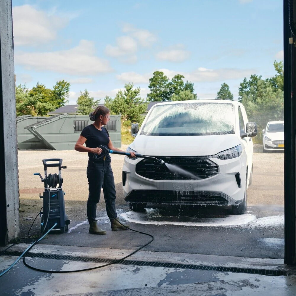 Nettoyeur haute pression mobile eau froide compact MC2C-140/610 XT EU - NILFISK PRO - 128471495 - Image 3