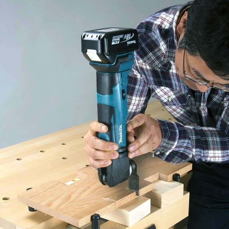 Outils multifonctions oscillant MAKITA DTM51RTJX2 - 18V LXT + 2 batteries 5,0 Ah et chargeur - Image 5