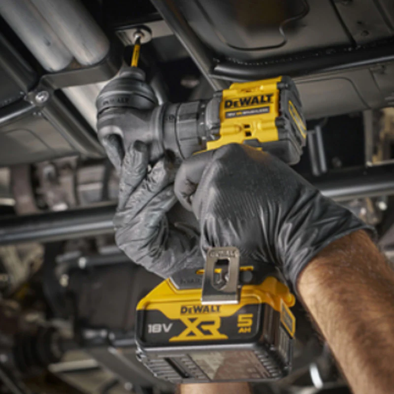 Perceuse visseuse à têtes multiples XR 18V - 2 batteries 5Ah - Li-Ion Brushless - DEWALT - DCD803P2T-QW - Image 4