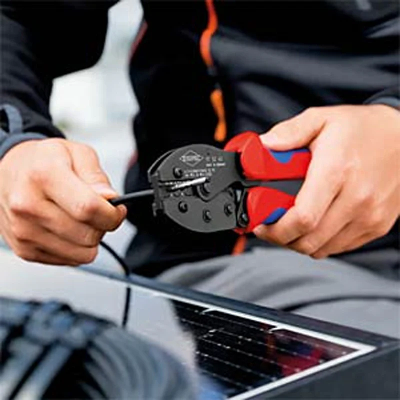 Pince à sertir PreciForce® pour contacts photovoltaïques MC4 / MC4 Evo2 4 - 6mm² KNIPEX - 975242 - Image 2