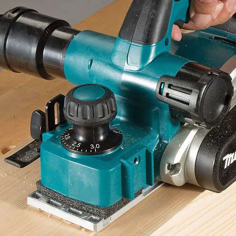 Rabot MAKITA DKP181ZJ 18V Li-Ion 82mm ((vendu sans batterie) avec Coffret MakPac) - Image 10