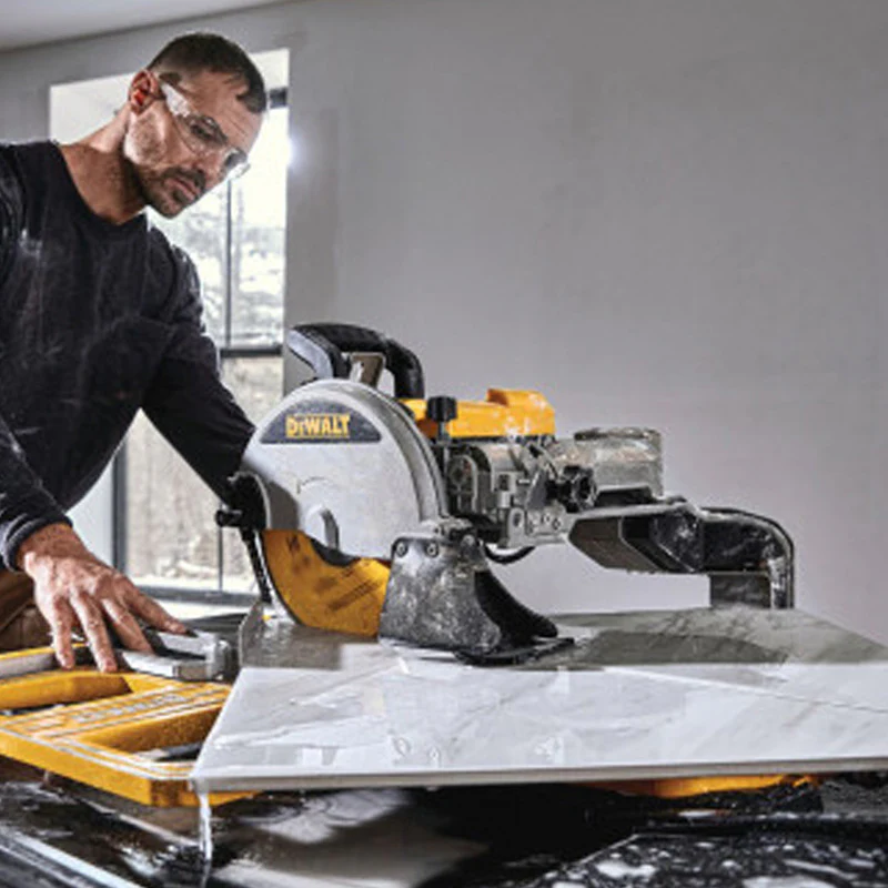Scie à matériaux grande capacité 1600W 250 mm D36000-QS DEWALT - Image 6