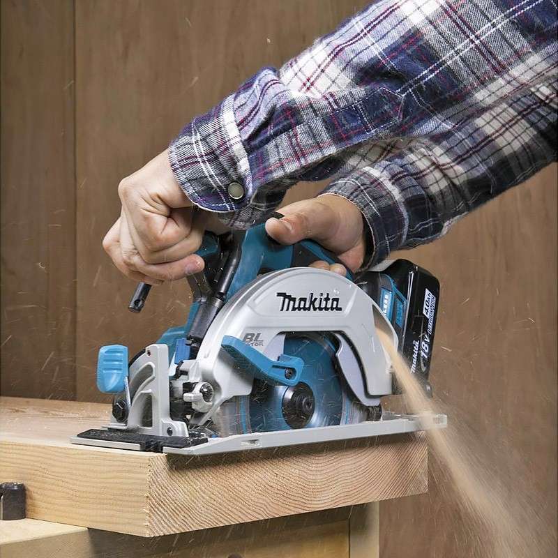 Scie Circulaire 165mm MAKITA DHS680Z 18V Brushless (vendu sans batterie) - Image 3