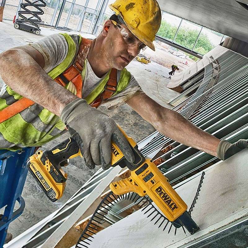 Visseuse à placo 18V DEWALT DCF620P2K-QW Brushless avec coffret, 2 batteries 5,0 Ah et un chargeur pour vis à bande - Image 7